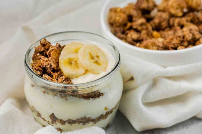 Banana Pudding Tiramisu with Caramel – No-Bake Dessert Fusion Banana Pudding Tiramisu with Caramel – No-Bake Dessert Fusion